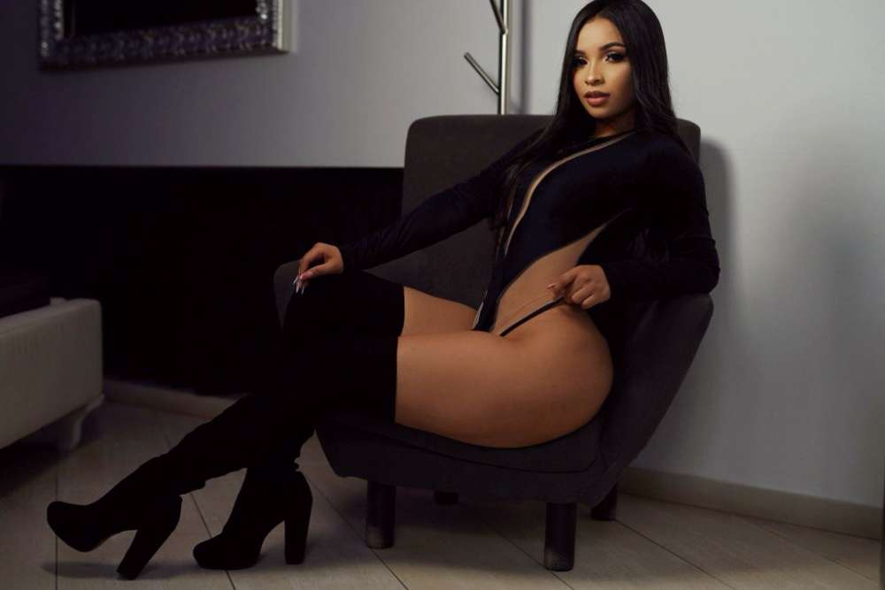 Escort Luna - Ibizahoney - 