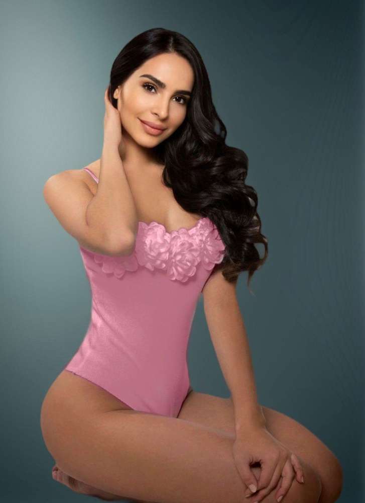Escort Mariana - Ibizahoney - Latina morena hermosa - Independiente / Colombiana / Ibiza centro - Maravillosa acompañante para encuentros inolvidables
