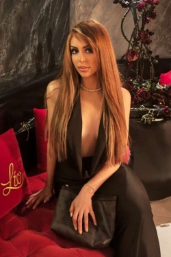 Escort - 