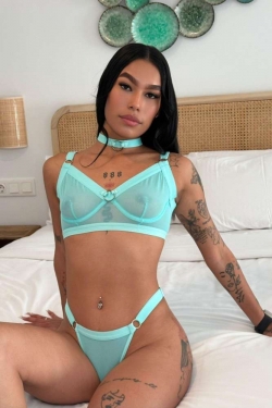 Escort - 
