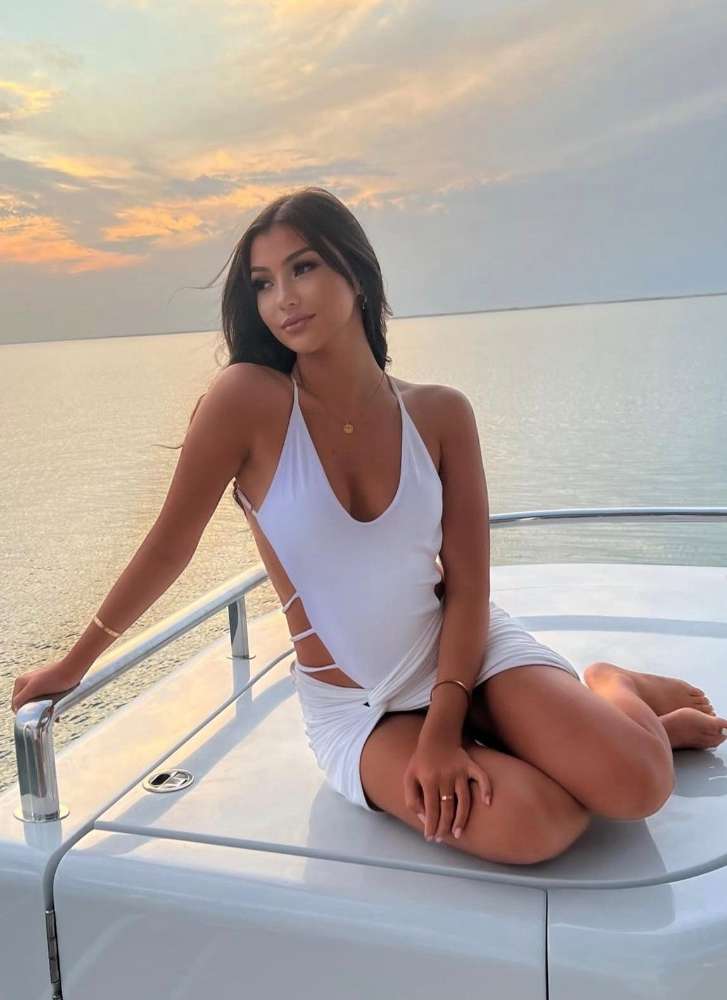 Escort Mila - Ibizahoney - 