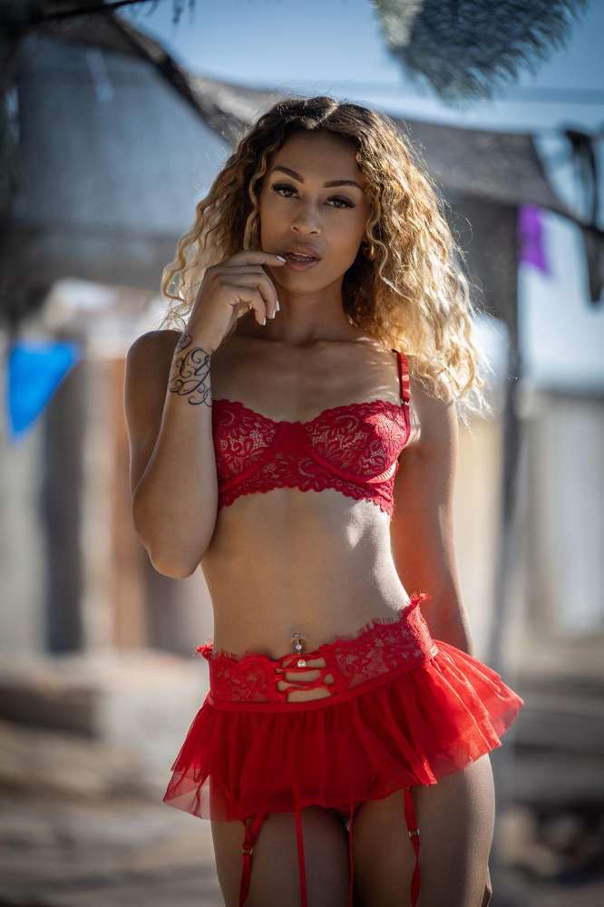 Escort Celine - Ibizahoney - 