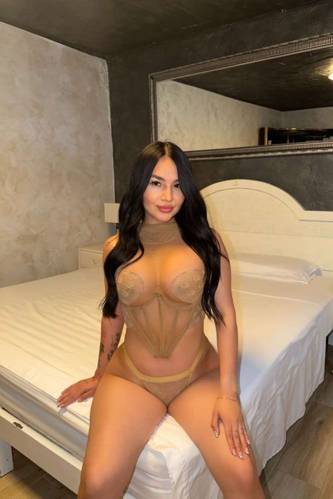 Escort Karina - Ibizahoney - 