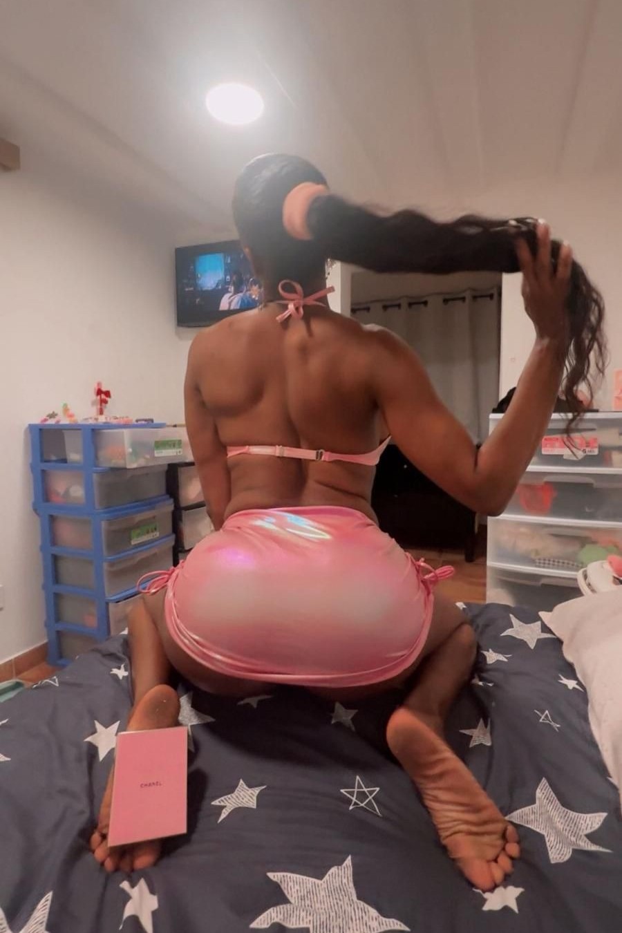 Escort Andrea - Ibizahoney - Andrea TS - Trans mulata bien dotada - Transexual de piel oscura muy erótica - Galeria Vertical (1)