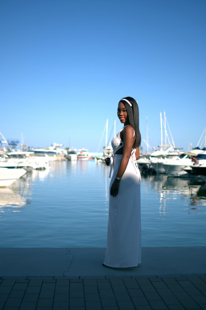 Escort Noemí - Ibizahoney - Discover Noemí, a dazzling Colombian escort in Ibiza city, whose presence radiates an energy as warm as tropical nights. At only 24 years old, Noemí embodies Latin passion and a... - Galeria Vertical (1)