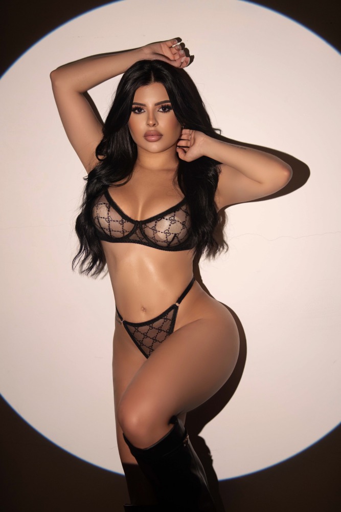 Escort Selena - Ibizahoney - 
