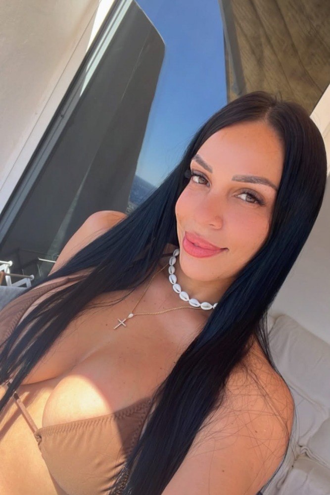 Escort Génesis - Ibizahoney - callgirl perfil fotografico - Venezolana fogosa en Playa den Bossa - en Ibiza 6