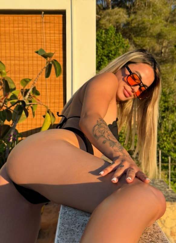 Escort Sofia - Ibizahoney - escort gallery image - Independent / Blonde Romanian / Only Outca... - in Ibiza 5