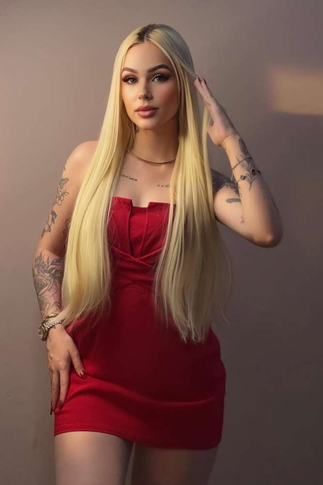 Escort Kimberly - Ibizahoney - callgirl estilo latino - Rubia hermosa brasileña en Playa den Bossa - en Ibiza 4