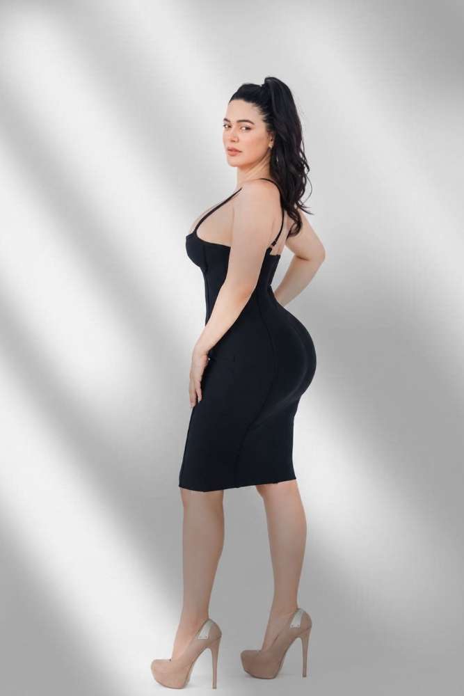 Escort Victoria - Ibizahoney - escort posado natural - Venezolana exuberante con fotos reales en... - en Ibiza 3