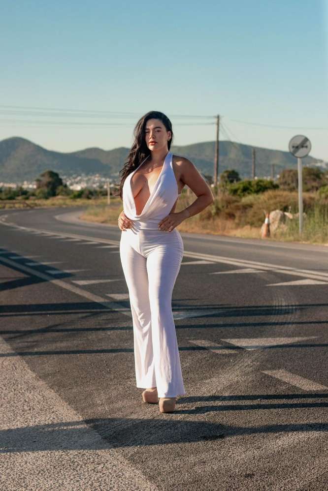 Escort Victoria - Ibizahoney - callgirl perfil fotografico - Venezolana exuberante con fotos reales en... - en Ibiza 6