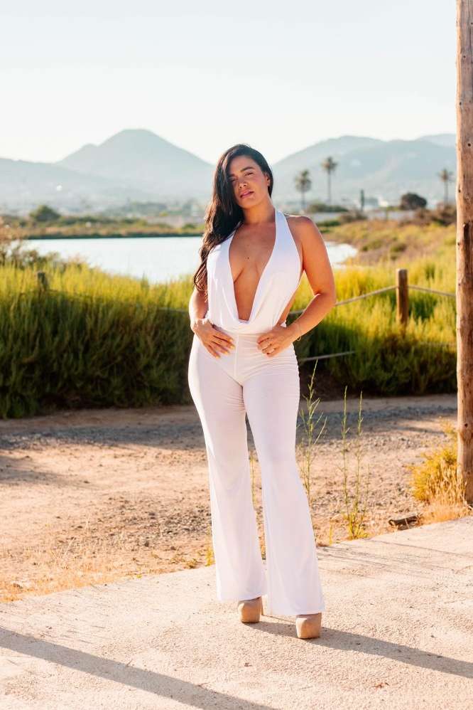 Escort Victoria - Ibizahoney - callgirl estilo latino - Venezolana exuberante con fotos reales en... - en Ibiza 4
