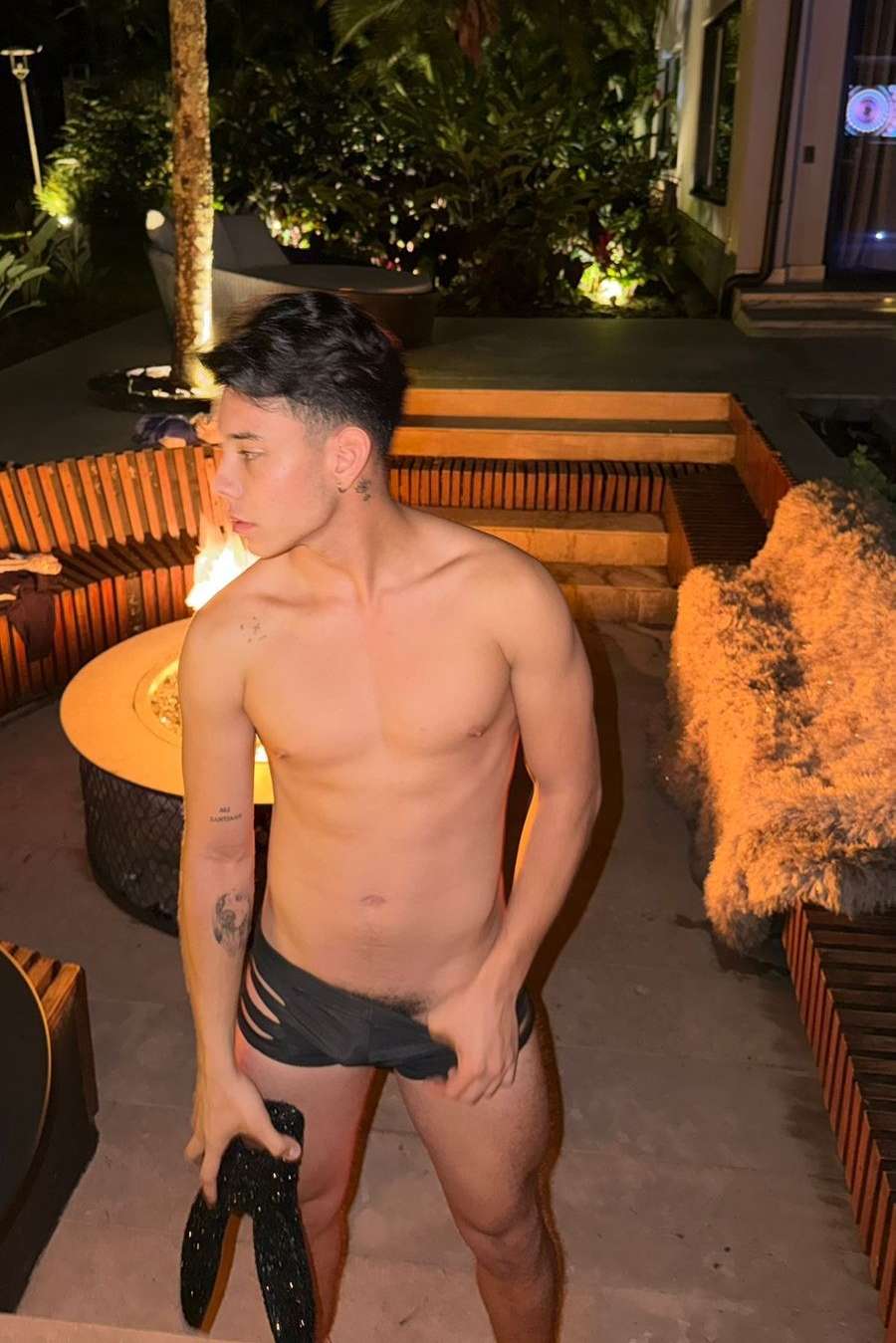 Escort Nico - Ibizahoney - escort retrato elegante - Hombre escort latino de rasgos exóticos en... - en Ibiza 9