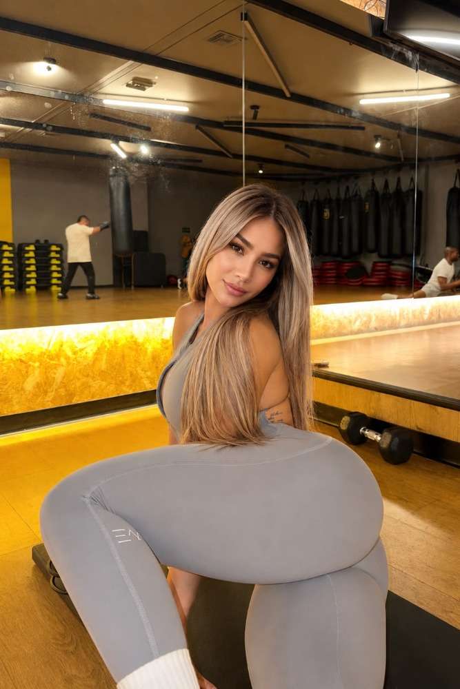 Escort Barbie - Ibizahoney - callgirl look sensual - Rubia latina muy sensual en la zona de Can... - en Ibiza 2