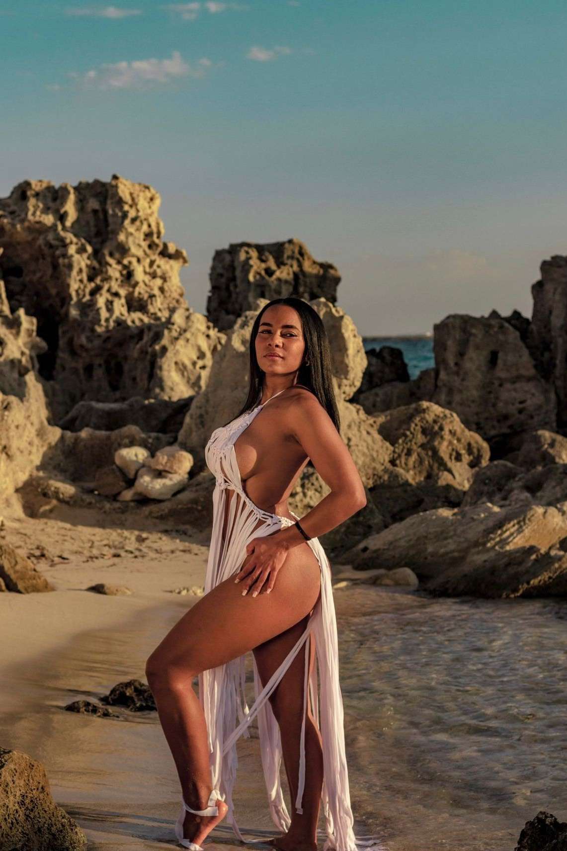 Escort Mary - Ibizahoney - callgirl perfil fotografico - Exótica mulata en Playa den Bossa. - en Ibiza 6