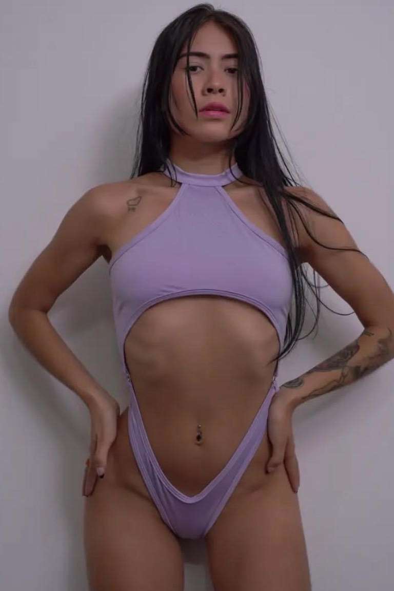 Escort Mia - Ibizahoney - escort natural pose - Very pretty short Latina in Playa den Boss... - in Ibiza 3