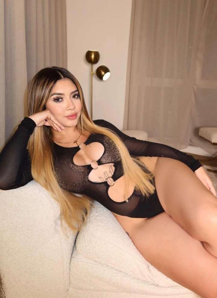 Escort Gemma - Ibizahoney - escort elegant portrait - Latina from Venezuela exuberant in Playa d... - in Ibiza 9