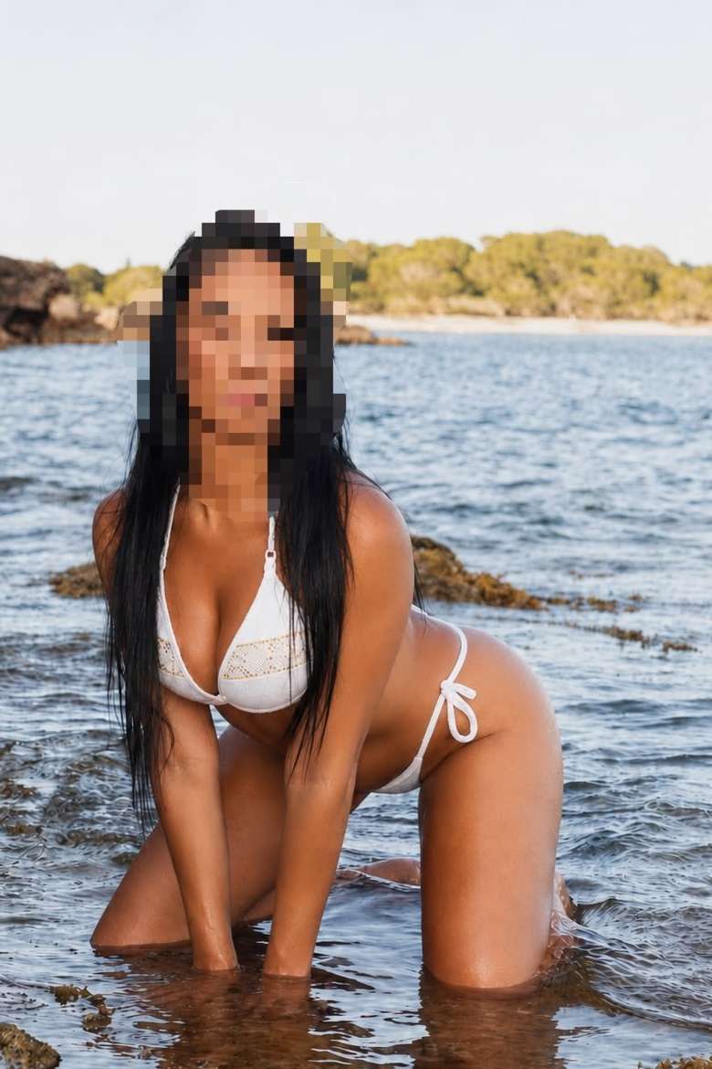 Escort Lucia - Ibizahoney - escort natural pose - Sensual Spaniard for hot encounters in Pla... - in Ibiza 3