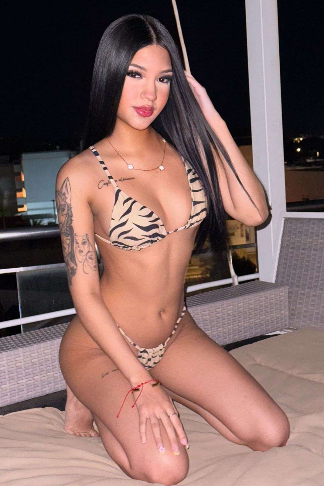 Escort Adhara - Ibizahoney - escort imagen de galeria - Chica hermosa con ganas en San Antonio de... - en Ibiza 5