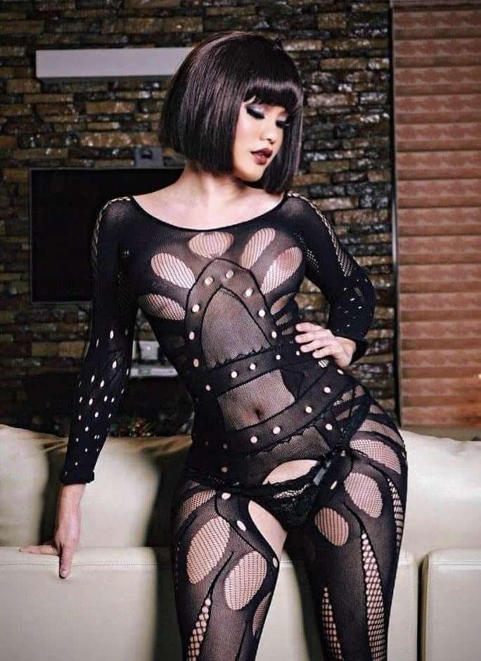 Escort Yuki - Ibizahoney - callgirl perfil fotografico - Transexual asiática en San Antonio - en Ibiza 6