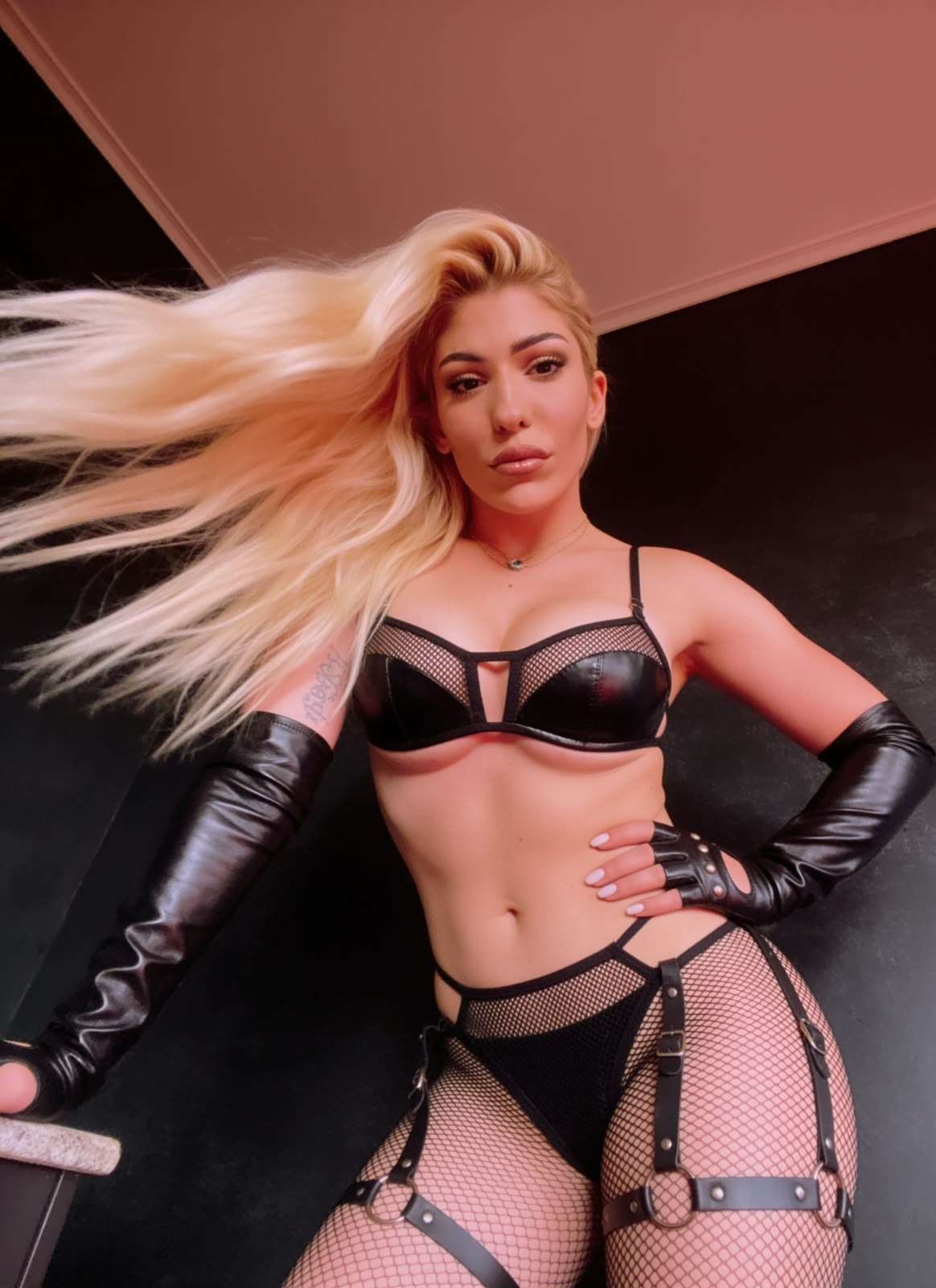 Escort Alina - Ibizahoney - escort retrato elegante - Independiente / Griega rubia / San José - en Ibiza 1