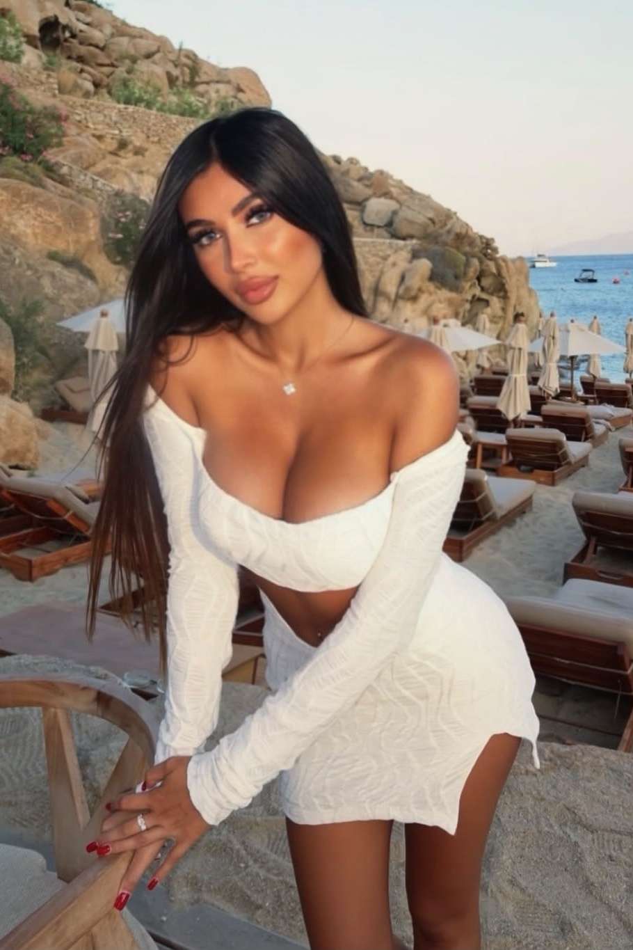 Escort Maya - Ibizahoney - callgirl look sensual - Española universitaria en Marina Botafoch - en Ibiza 2