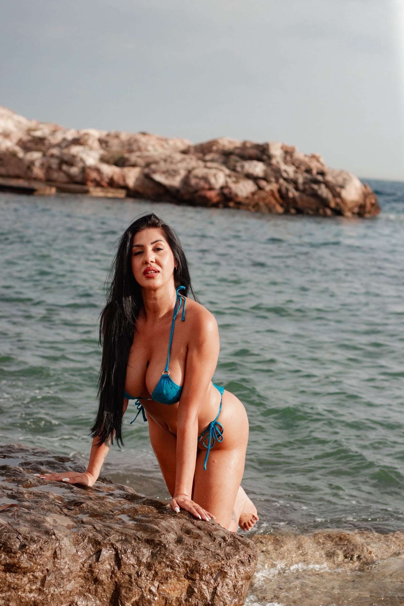 Escort Ana - Ibizahoney - callgirl look sensual - Rumana exuberante con grandes pechos en Pl... - en Ibiza 10