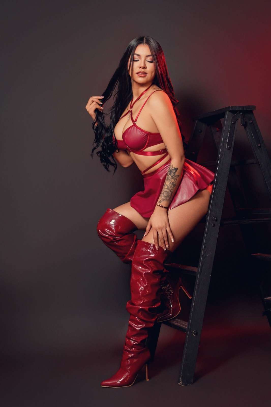 Escort Luciana - Ibizahoney - callgirl look sensual - Venezolana preciosa morena en Ibiza - en Ibiza 10