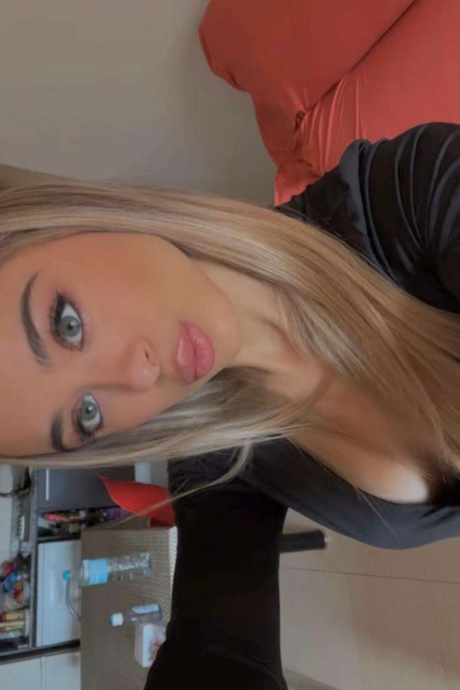 Escort Aitana - Ibizahoney - escort featured photo - Pretty brunette Spanish girl in Sa Carroca - in Ibiza 7