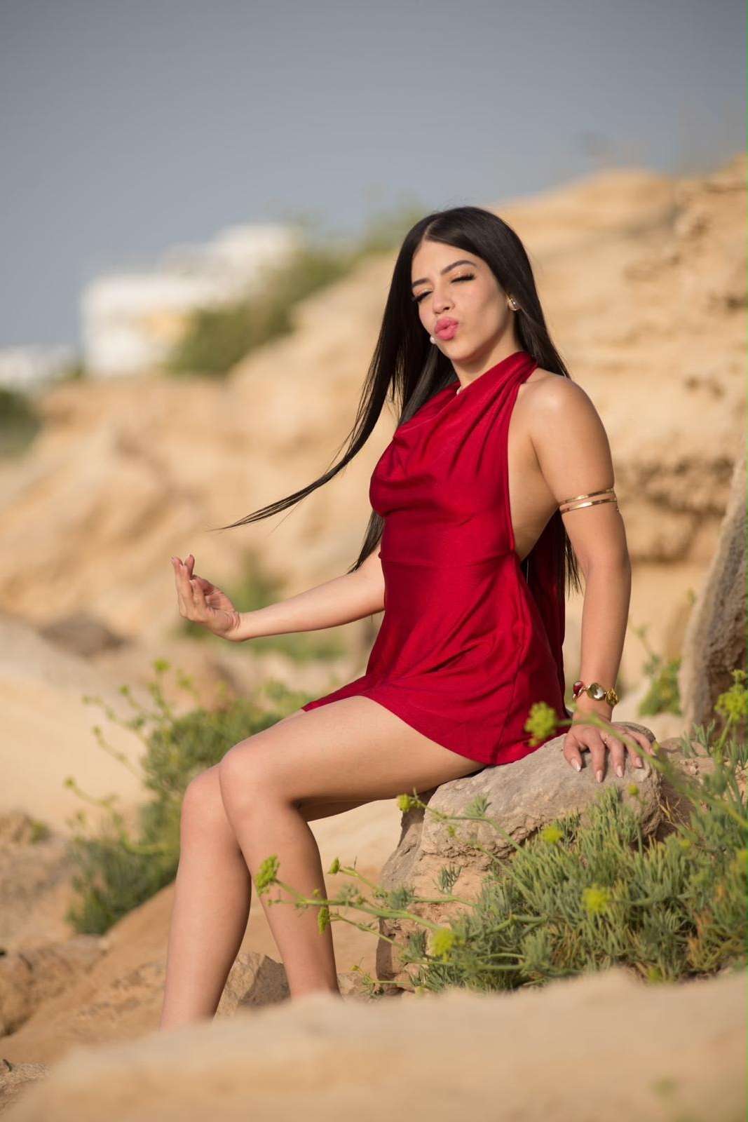 Escort Nicole - Ibizahoney - callgirl exclusive pose - Brunette Venezuelan in Ibiza - in Ibiza 8