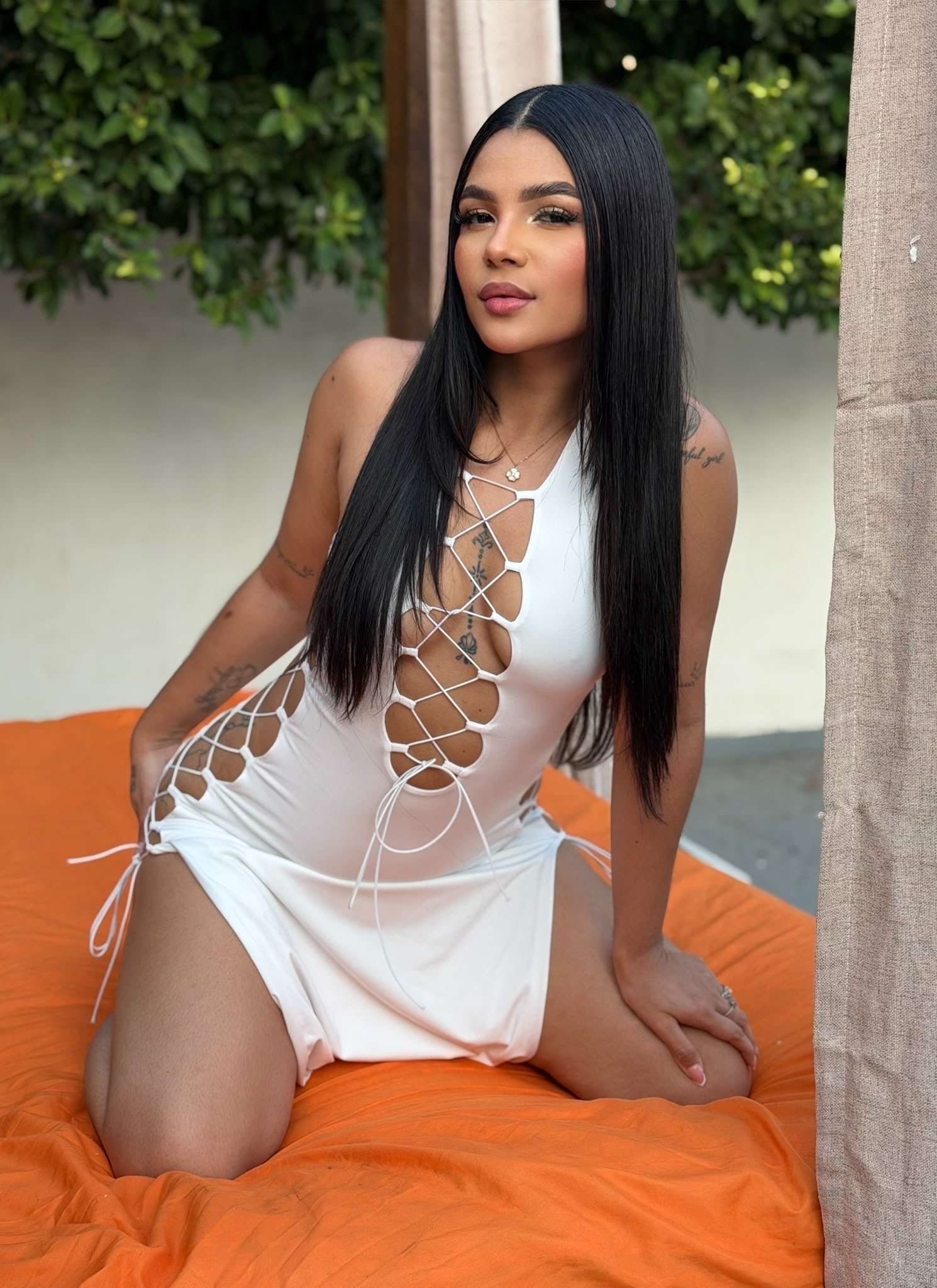 Escort Mía - Ibizahoney - callgirl look sensual - Chica latina sexy de piel morena en Playa... - en Ibiza 2