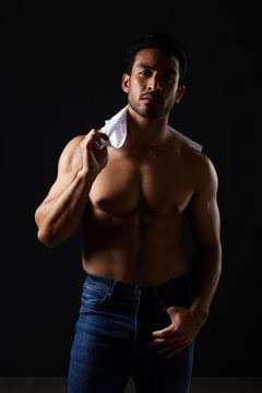 Escort Gabriel - Ibizahoney - escort retrato elegante - Atiende a parejas y mujeres en Ibiza - en Ibiza 1
