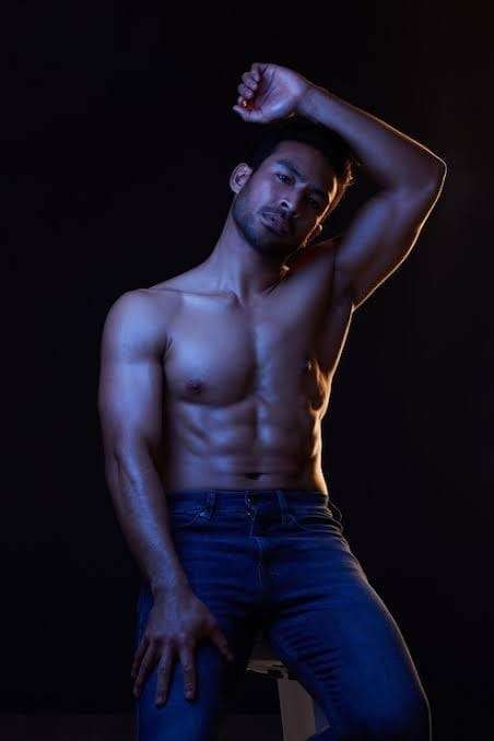 Escort Gabriel - Ibizahoney - escort posado natural - Atiende a parejas y mujeres en Ibiza - en Ibiza 3
