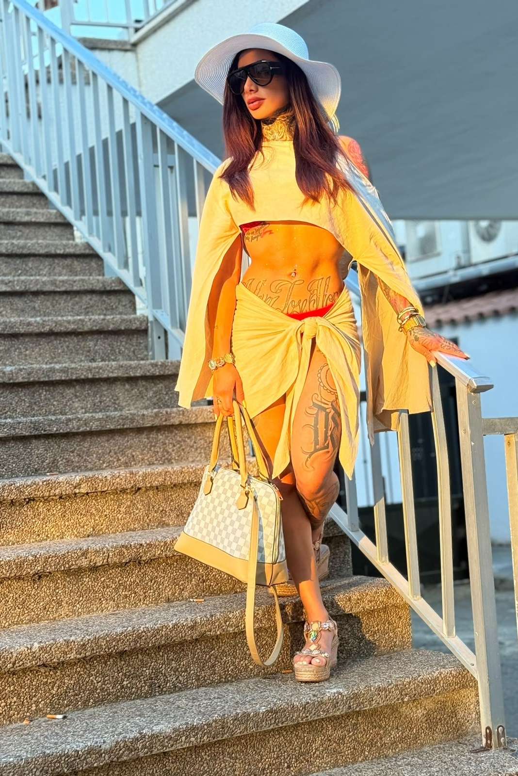 Escort Victoria - Ibizahoney - callgirl perfil fotografico - Independiente / Bonita colombiana / Figuer... - en Ibiza 6