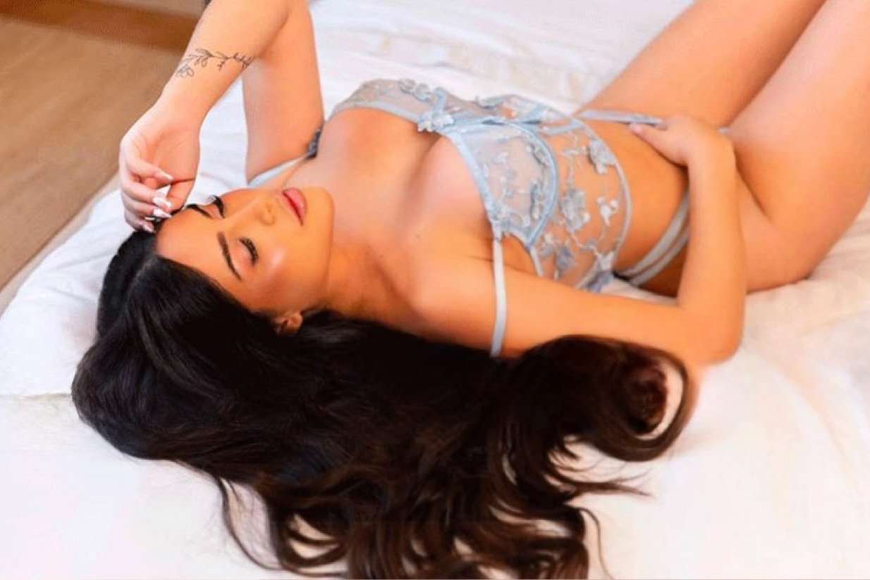 Escort Amor - Ibizahoney - callgirl exclusive pose - Independent / Venezuelan brunette / Playa... - in Ibiza 8