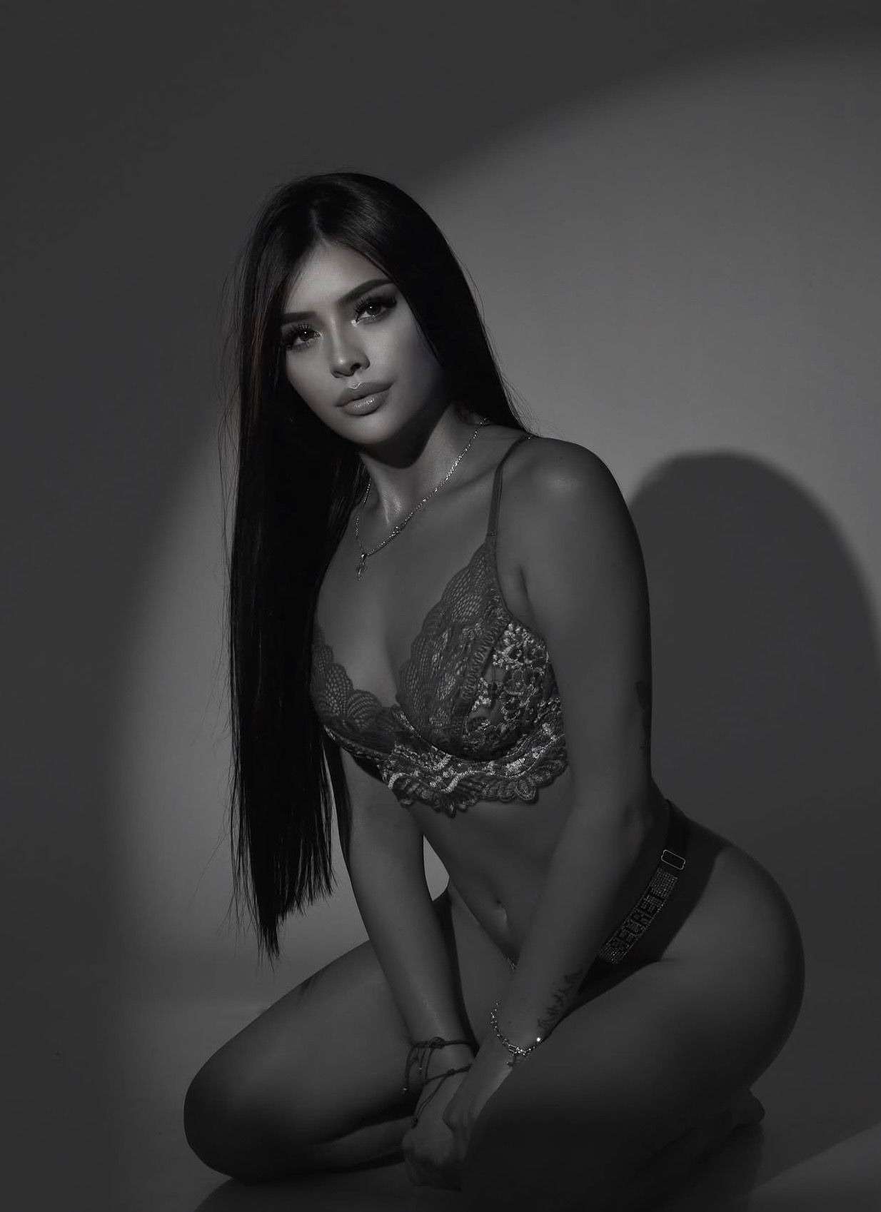 Escort Roma - Ibizahoney - callgirl photo profile - Beautiful Venezuelan to meet in Marina Bot... - in Ibiza 6