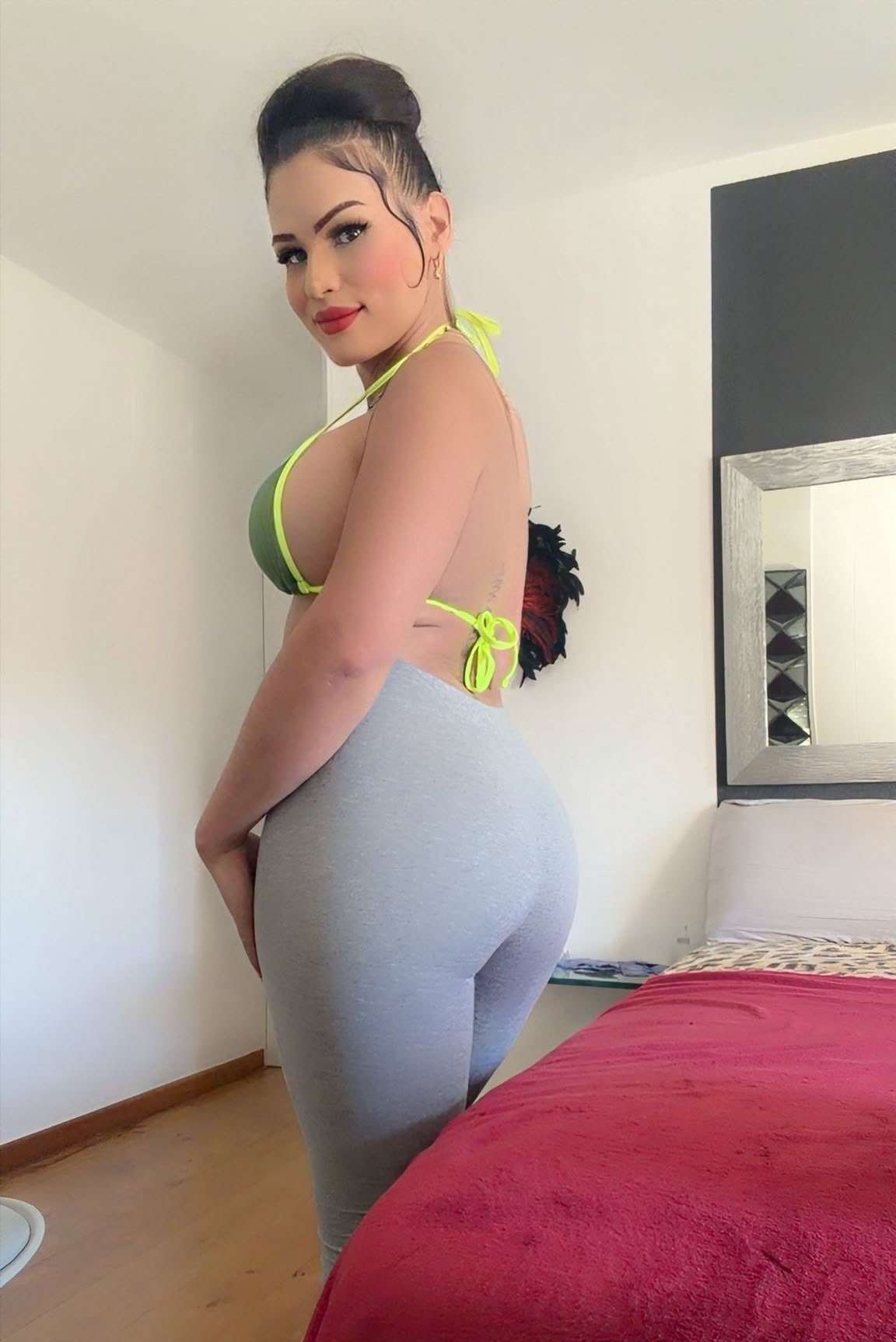 Escort Gabriela - Ibizahoney - escort gallery image - Sensual beautiful trans in Marina Botafoch - in Ibiza 5