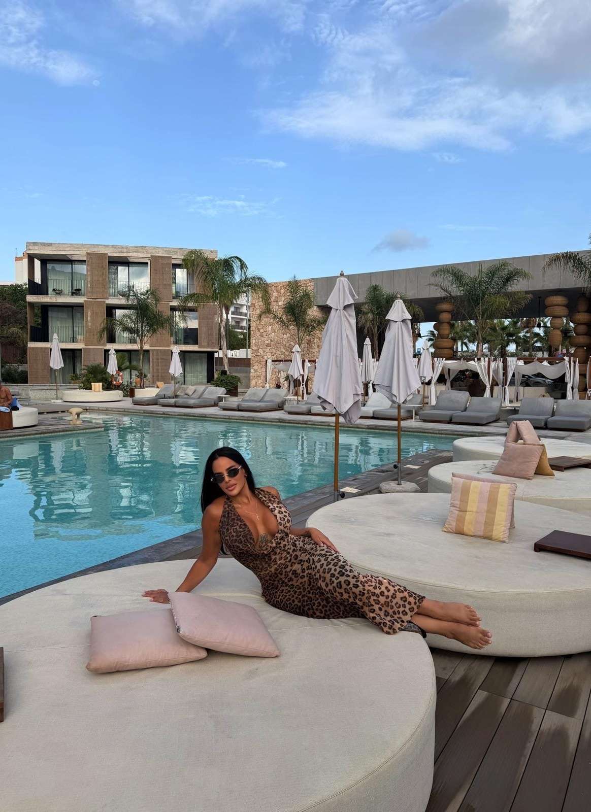 Escort Vicky - Ibizahoney - callgirl photo profile - Voluptuous Latin beauty in Ibiza town - in Ibiza 6