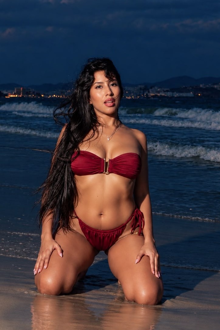 Escort Miladys - Ibizahoney - escort natural pose - Young attractive Venezuelan woman for date... - in Ibiza 3
