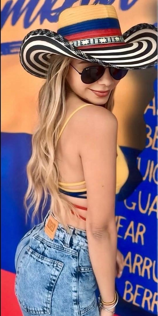 Escort Darsha - Ibizahoney - escort retrato elegante - Independiente / Rubia sexy colombiana / Ib... - en Ibiza 9