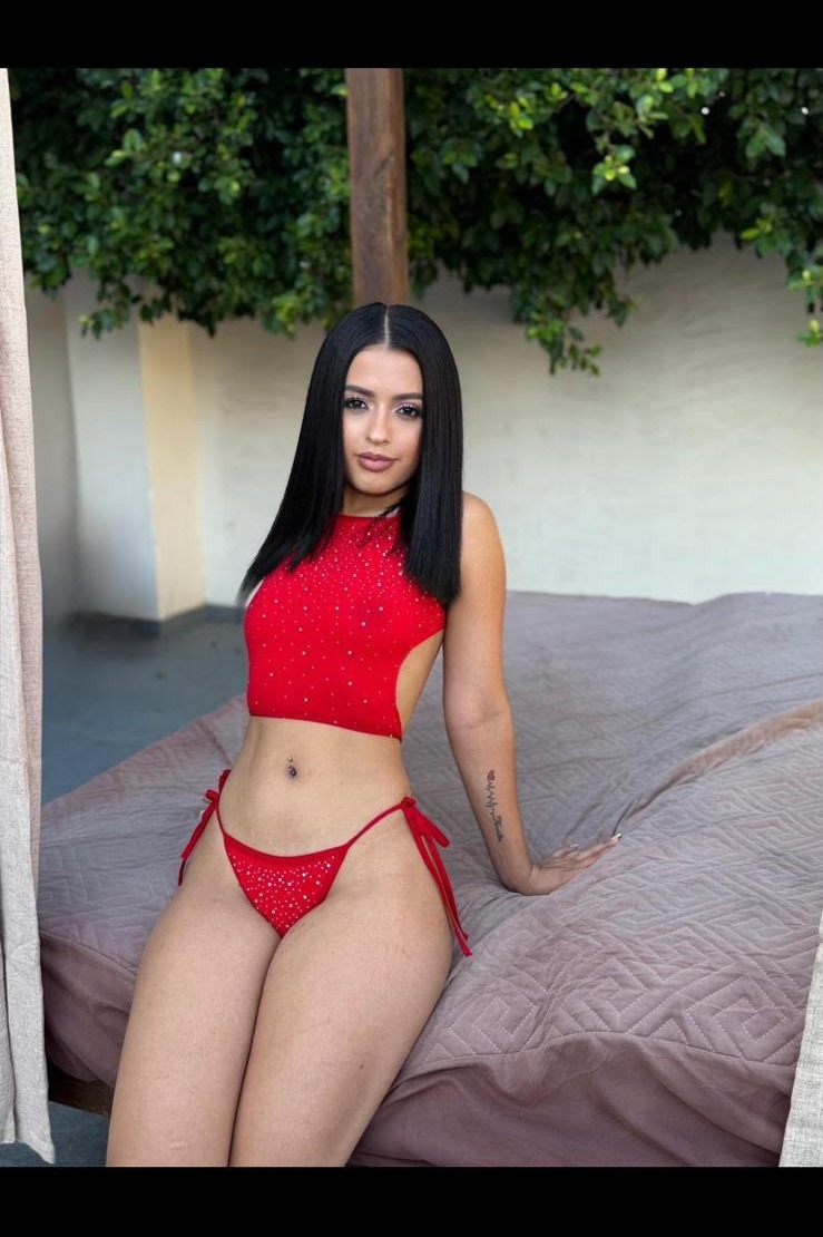 Escort Emma - Ibizahoney - escort elegant portrait - in Ibiza 1