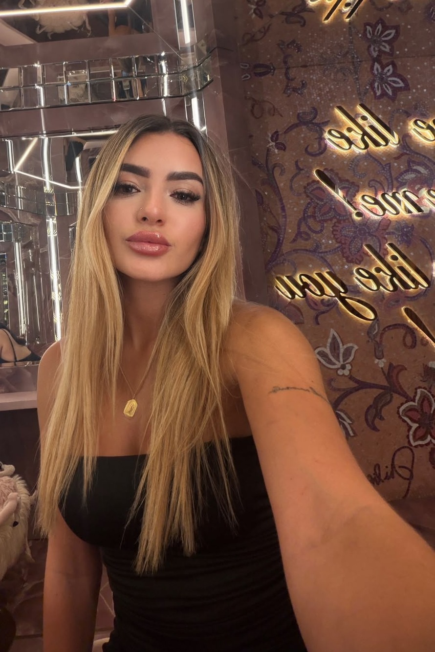 Escort Nia - Ibizahoney - escort posado natural - Preciosa rubia latina en Playa den Bossa p... - en Ibiza 3
