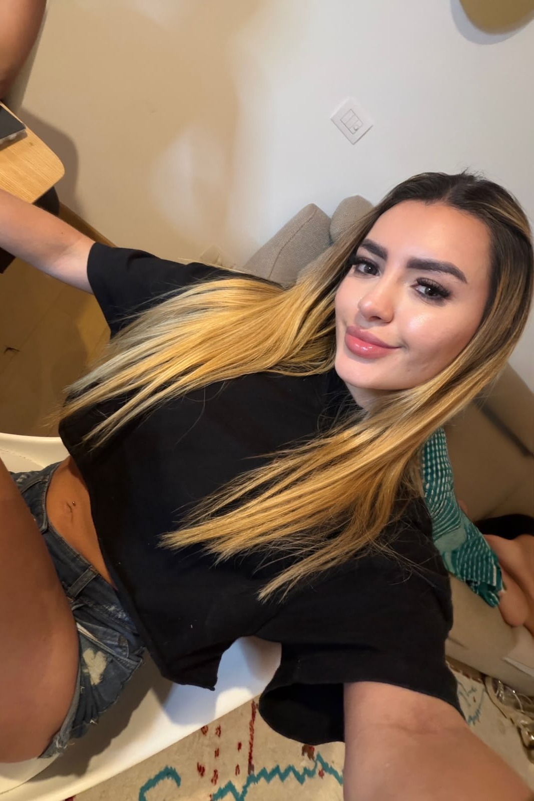 Escort Nia - Ibizahoney - escort imagen de galeria - Preciosa rubia latina en Playa den Bossa p... - en Ibiza 5