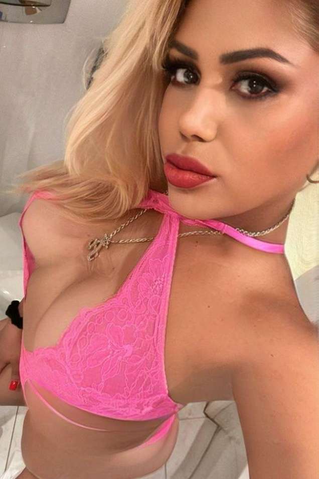 Escort Ashly TS - Ibizahoney - 