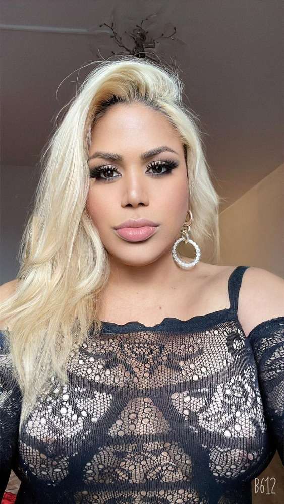 Escort Ashly Alexandra - Ibizahoney -