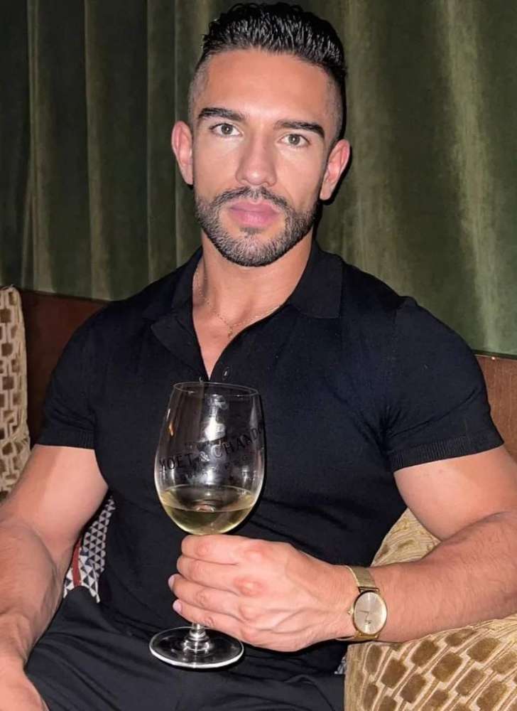 Escort Andrés - Ibizahoney - callgirl perfil fotografico - Bisexual Activo - en Ibiza 6